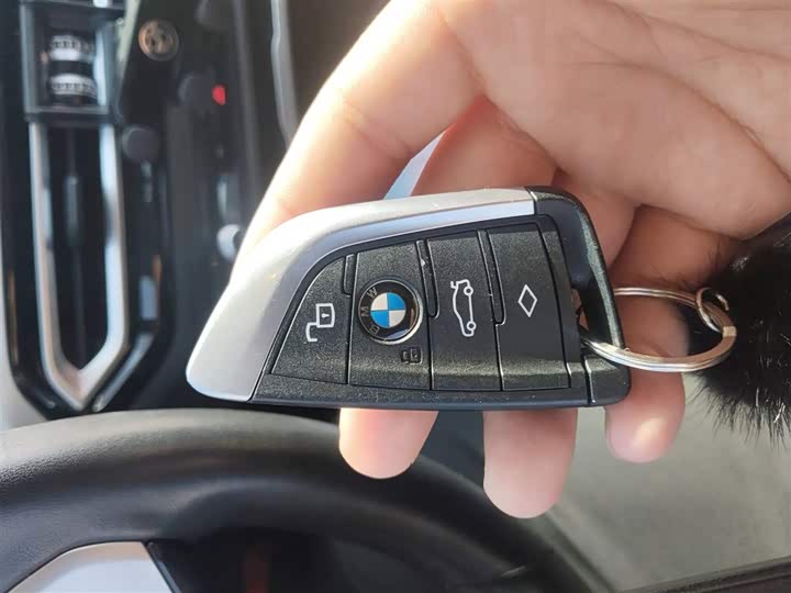 Фото 9 - BMW i3