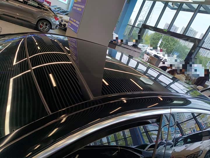 Фото 27 - Mercedes-Benz E-Class