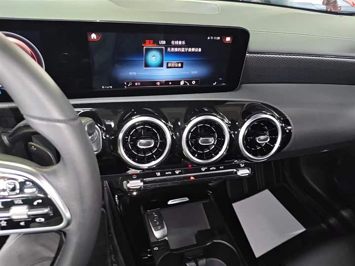 Фото 13 - Mercedes-Benz A-Class