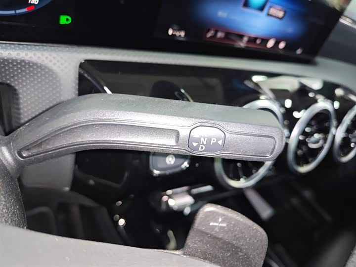 Фото 14 - Mercedes-Benz A-Class