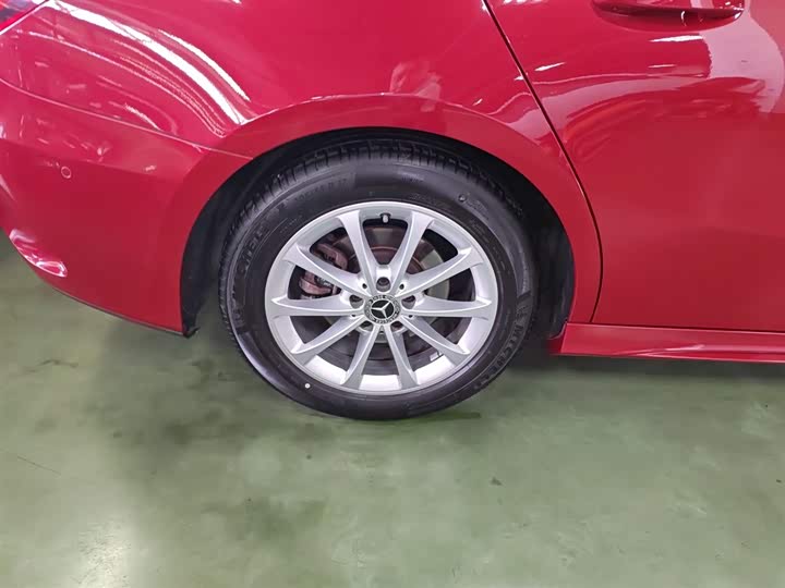 Фото 26 - Mercedes-Benz A-Class