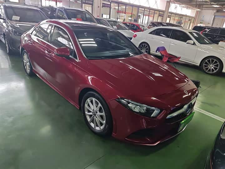 Фото 4 - Mercedes-Benz A-Class