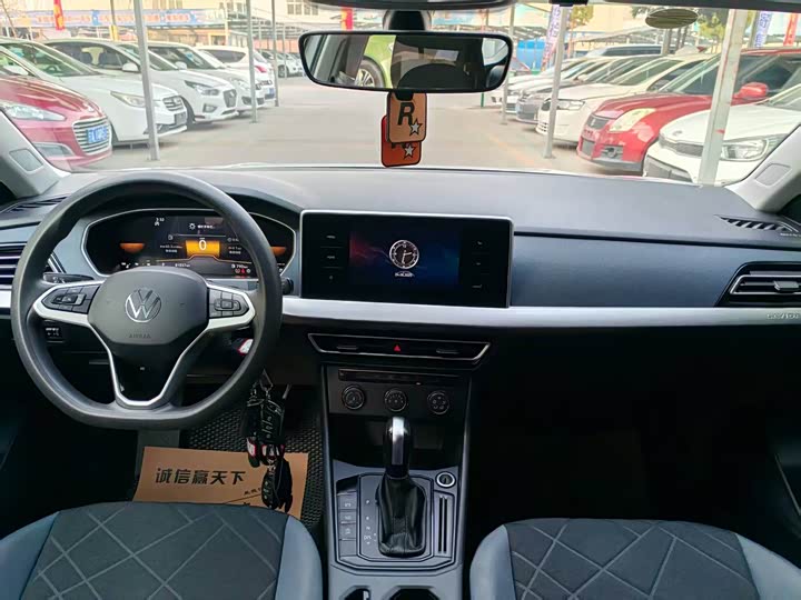 Фото 6 - Volkswagen Lavida