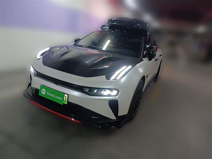 Фото 2 - Zeekr 001