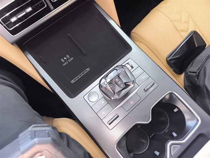 Фото 14 - BYD Song L DM-i Hybrid