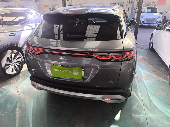 Фото 6 - BYD Song L DM-i Hybrid
