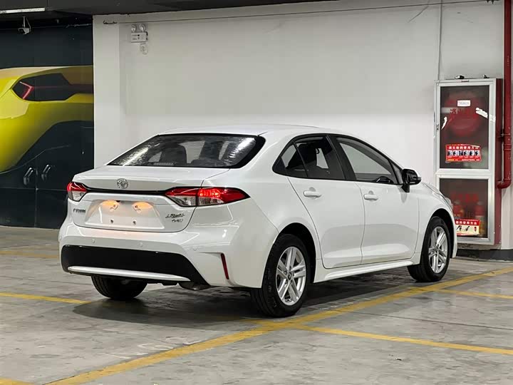 Фото 5 - Toyota Levin