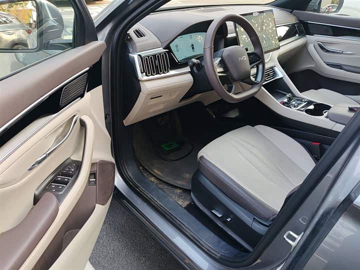 Фото 16 - BYD Song Plus Hybrid/EV