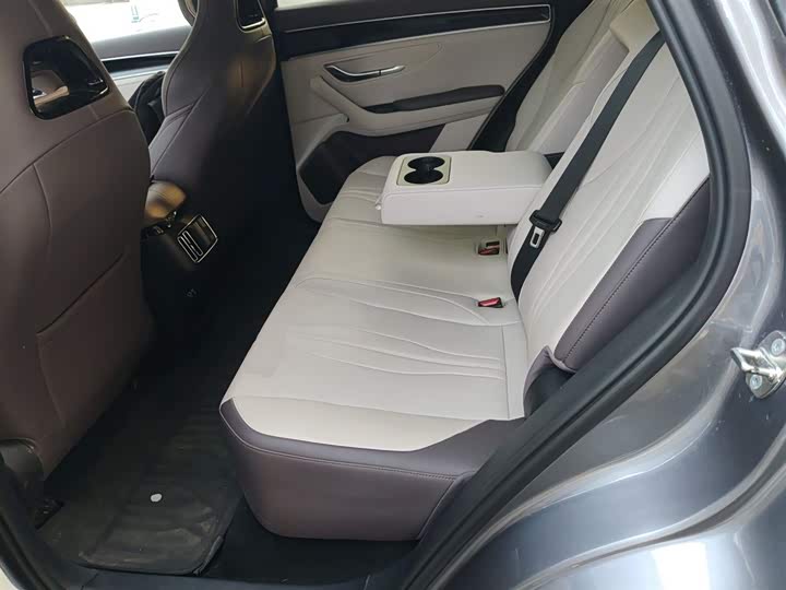 Фото 17 - BYD Song Plus Hybrid/EV