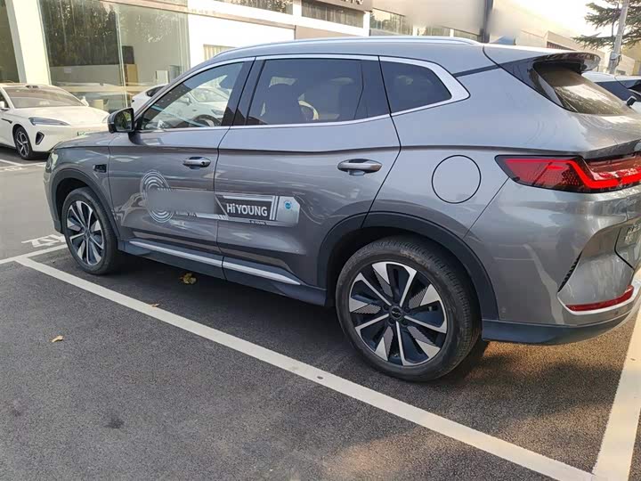 Фото 5 - BYD Song Plus Hybrid/EV