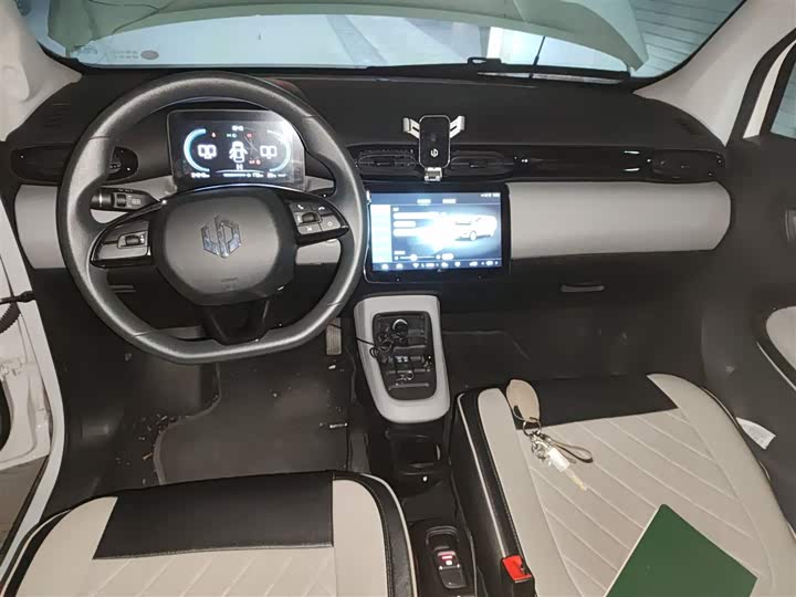 Фото 13 - Leapmotor T03