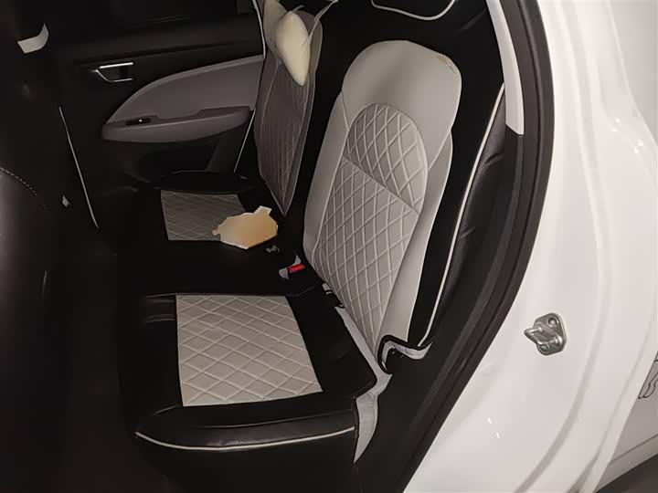 Фото 15 - Leapmotor T03