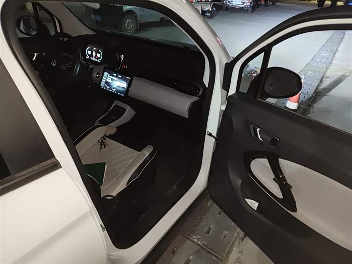 Фото 20 - Leapmotor T03