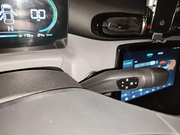 Фото 7 - Leapmotor T03