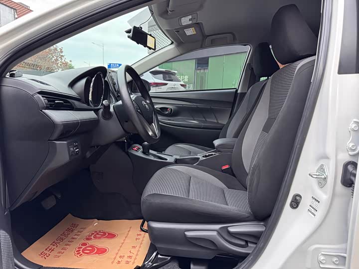 Фото 16 - Toyota Vios FS