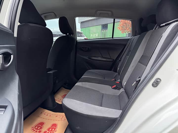 Фото 17 - Toyota Vios FS