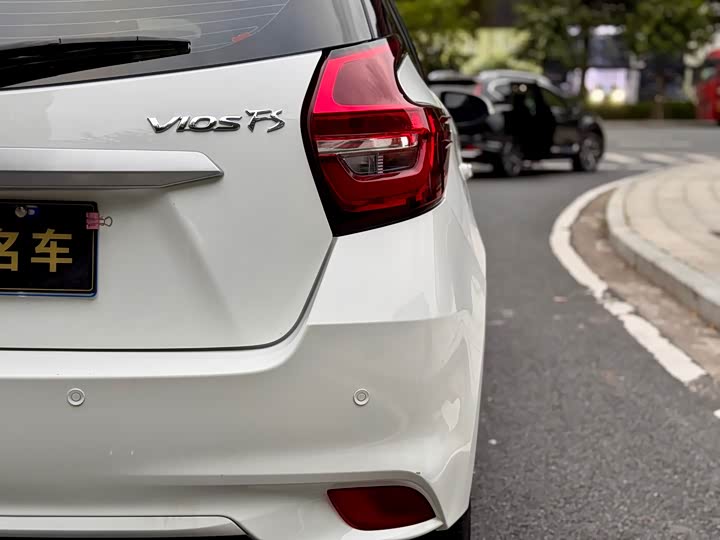 Фото 8 - Toyota Vios FS