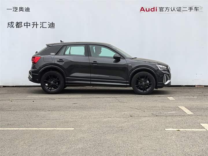 Фото 3 - Audi Q2L