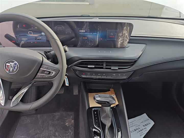 Фото 13 - Buick Verano