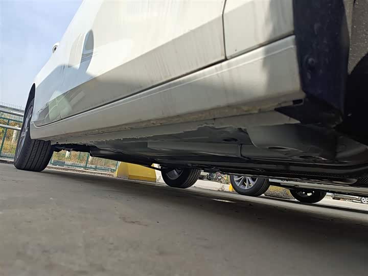 Фото 21 - Buick Verano