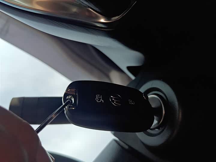 Фото 9 - Buick Verano