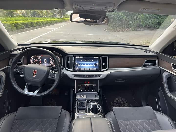 Фото 6 - Hongqi HS7