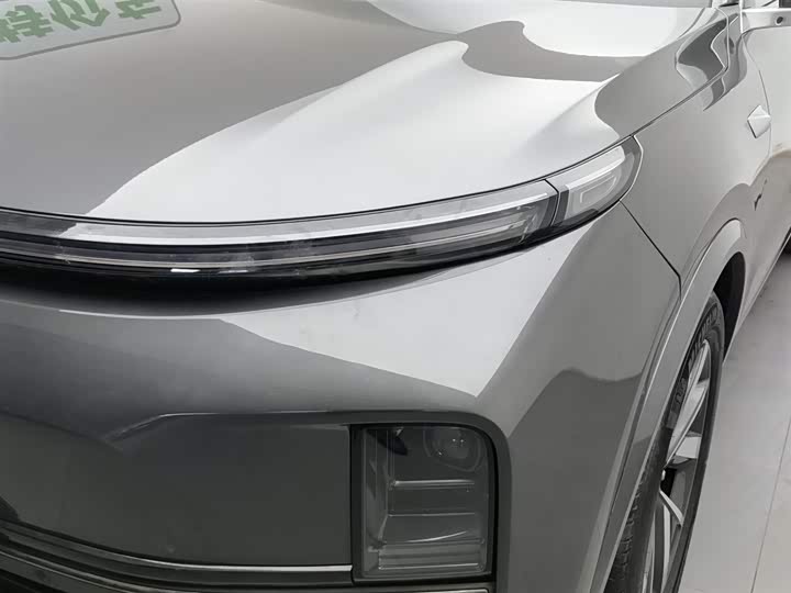 Фото 7 - LiXiang L8