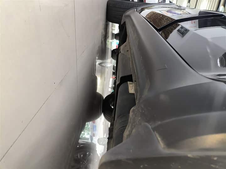 Фото 22 - Jeep Grand Cherokee