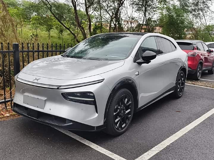 Фото 1 - XPeng G7