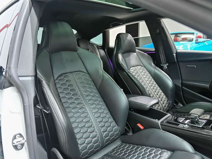 Фото 12 - Audi RS 5