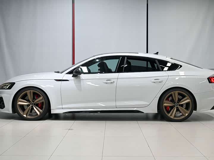 Фото 3 - Audi RS 5