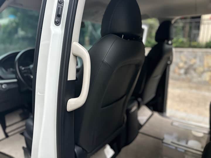 Фото 24 - Maxus G20