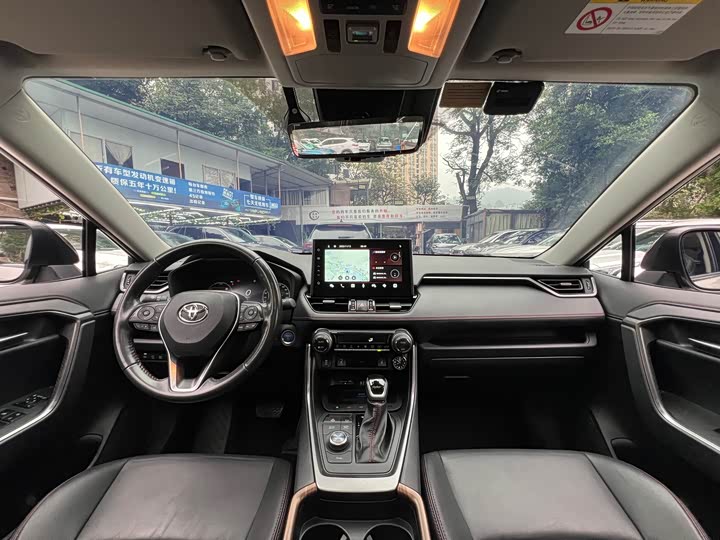 Фото 15 - Toyota Wildlander Hybrid