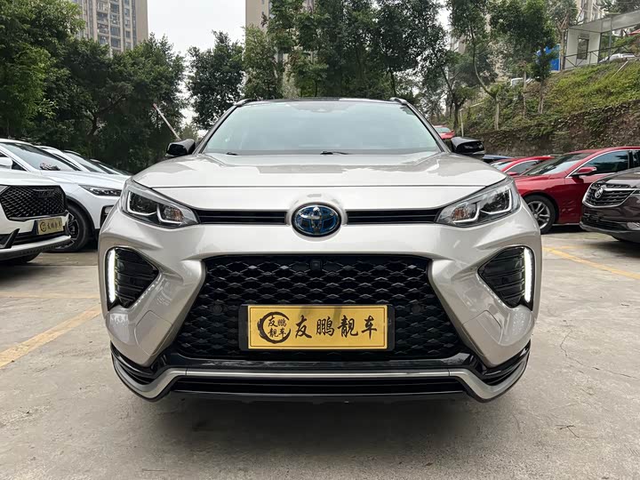 Фото 2 - Toyota Wildlander Hybrid