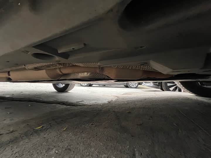 Фото 27 - Toyota Wildlander Hybrid