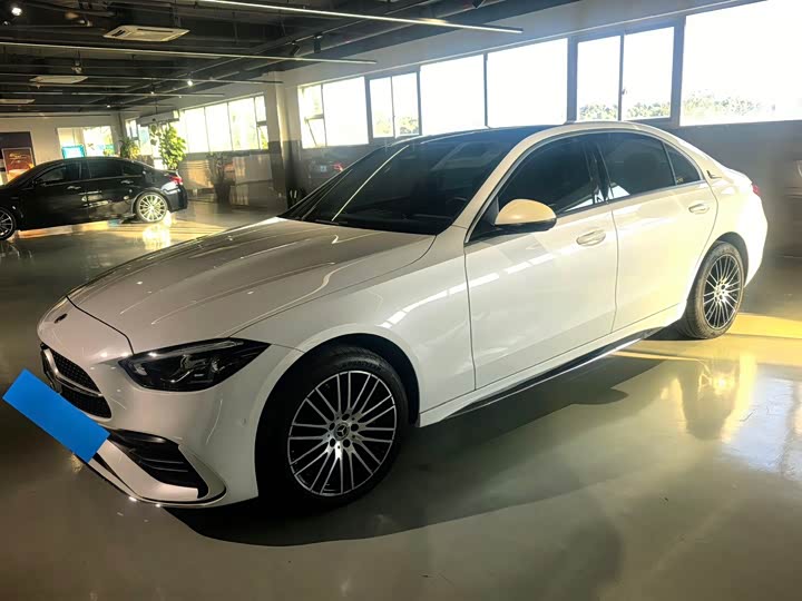 Фото 1 - Mercedes-Benz C-Class