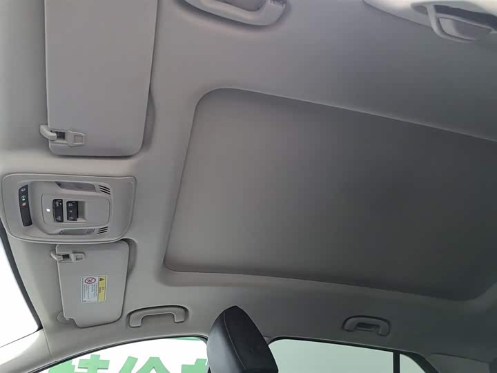 Фото 14 - Buick Envision Plus