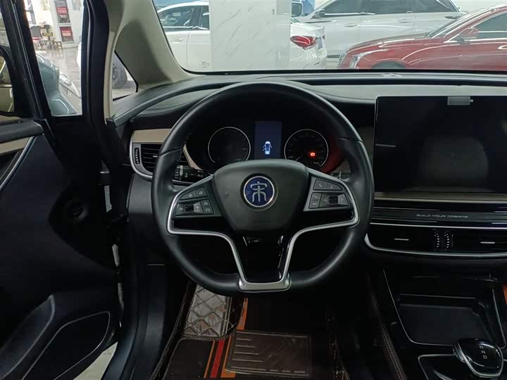 Фото 11 - BYD Song Max Hybrid