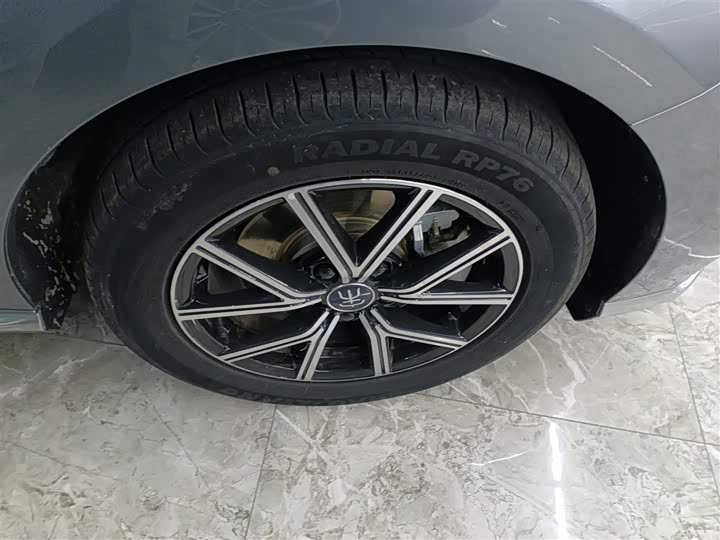 Фото 26 - BYD Song Max Hybrid