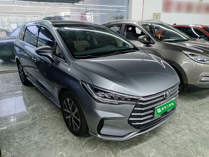 Фото 4 - BYD Song Max Hybrid
