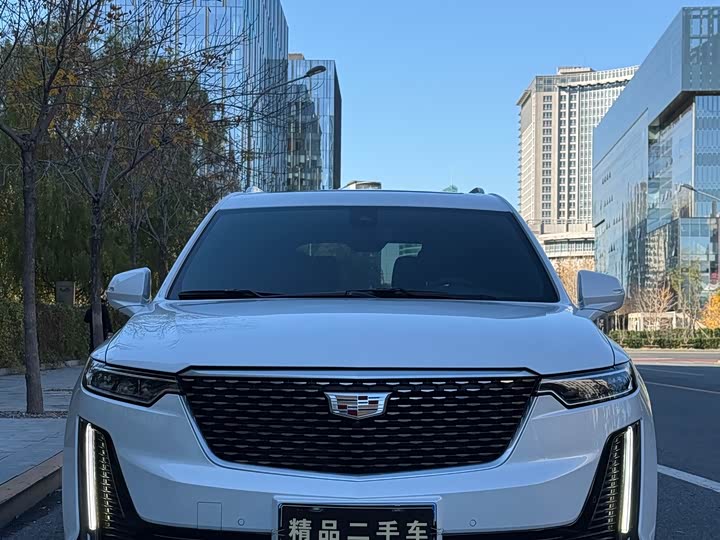 Фото 4 - Cadillac XT6