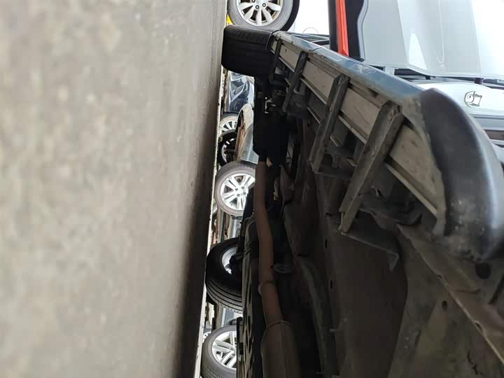 Фото 21 - Geely Atlas