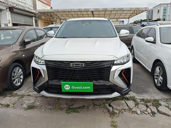 Фото 3 - Geely Atlas