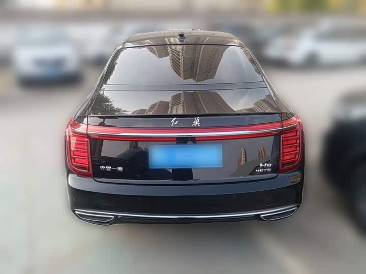 Фото 10 - Hongqi H9