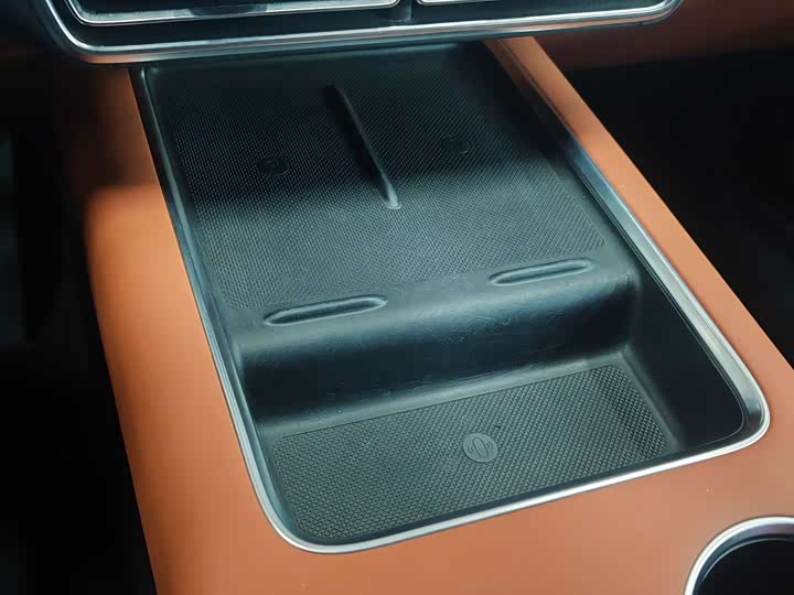 Фото 4 - LiXiang L9