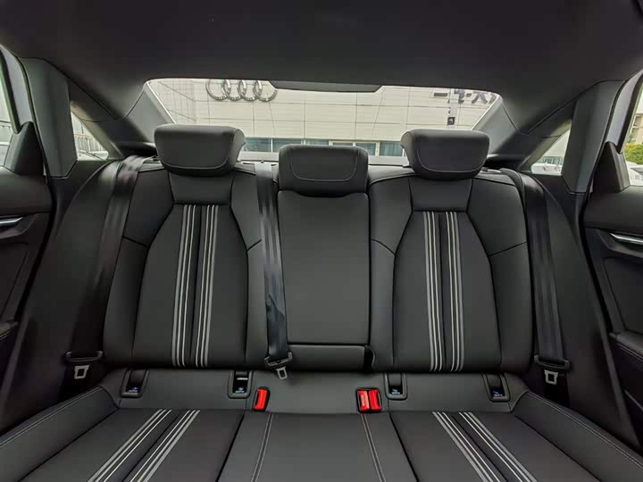 Фото 13 - Audi A3