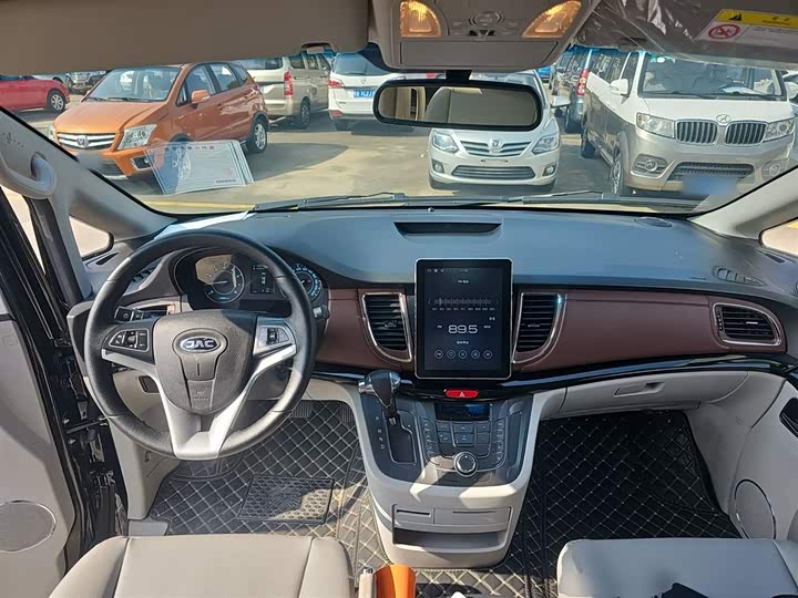 Фото 10 - JAC Refine L5