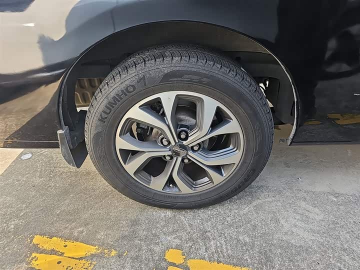 Фото 26 - JAC Refine L5