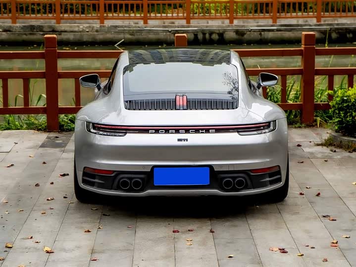 Фото 5 - Porsche 911