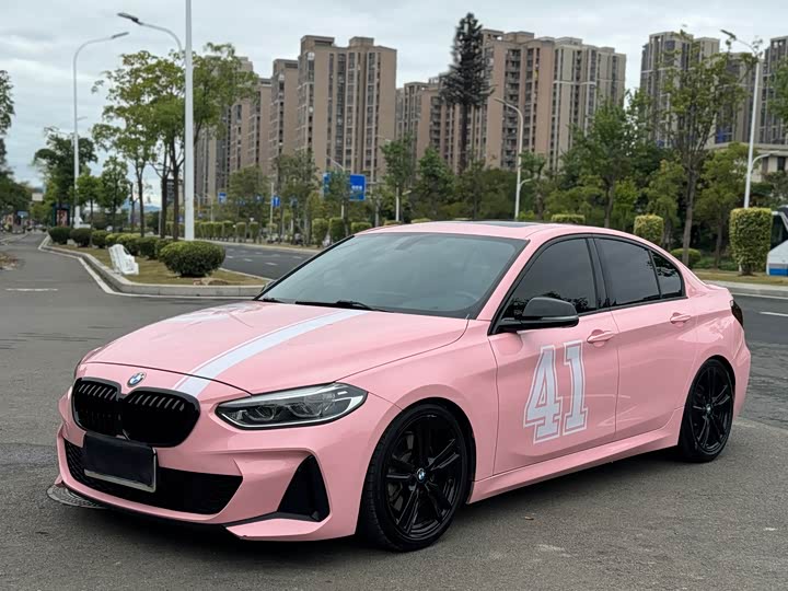 Фото 1 - BMW 1 Series